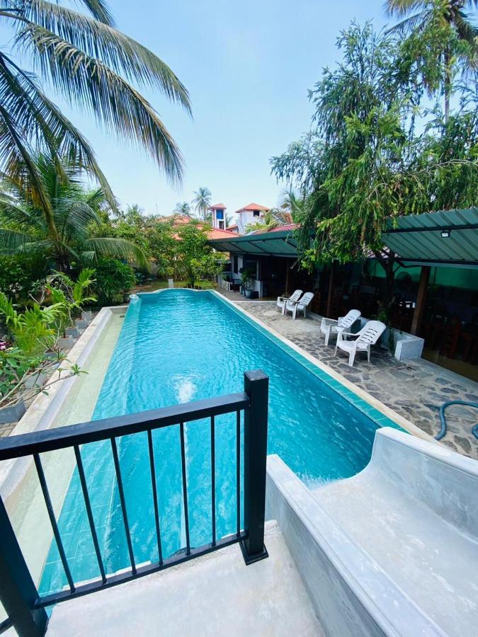 Optimum Residencies Bed & Breakfast เนกอมโบ ภายนอก รูปภาพ