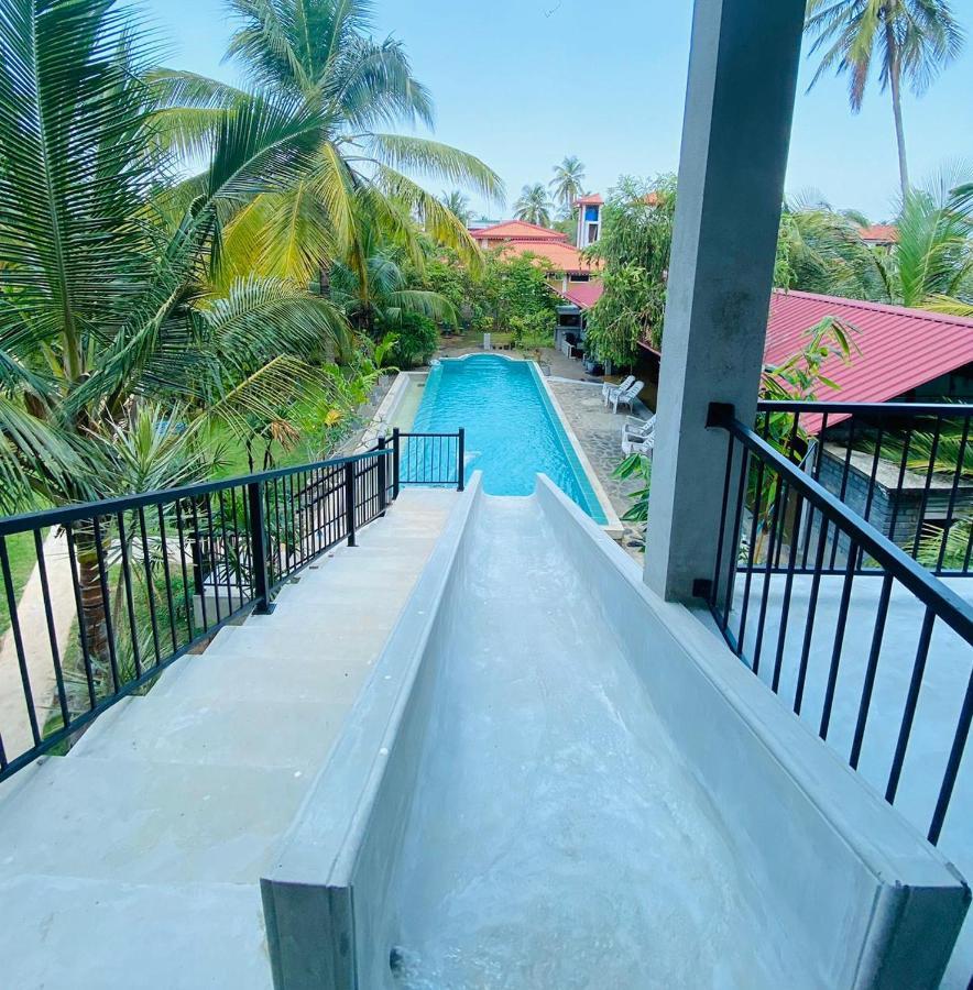 Optimum Residencies Bed & Breakfast เนกอมโบ ภายนอก รูปภาพ