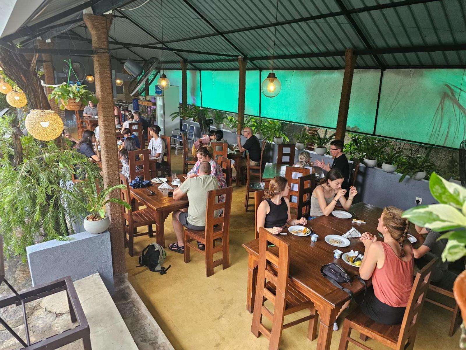 Optimum Residencies Bed & Breakfast เนกอมโบ ภายนอก รูปภาพ