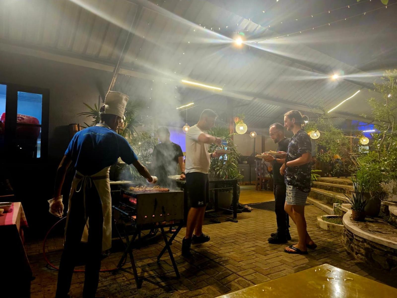 Optimum Residencies Bed & Breakfast เนกอมโบ ภายนอก รูปภาพ