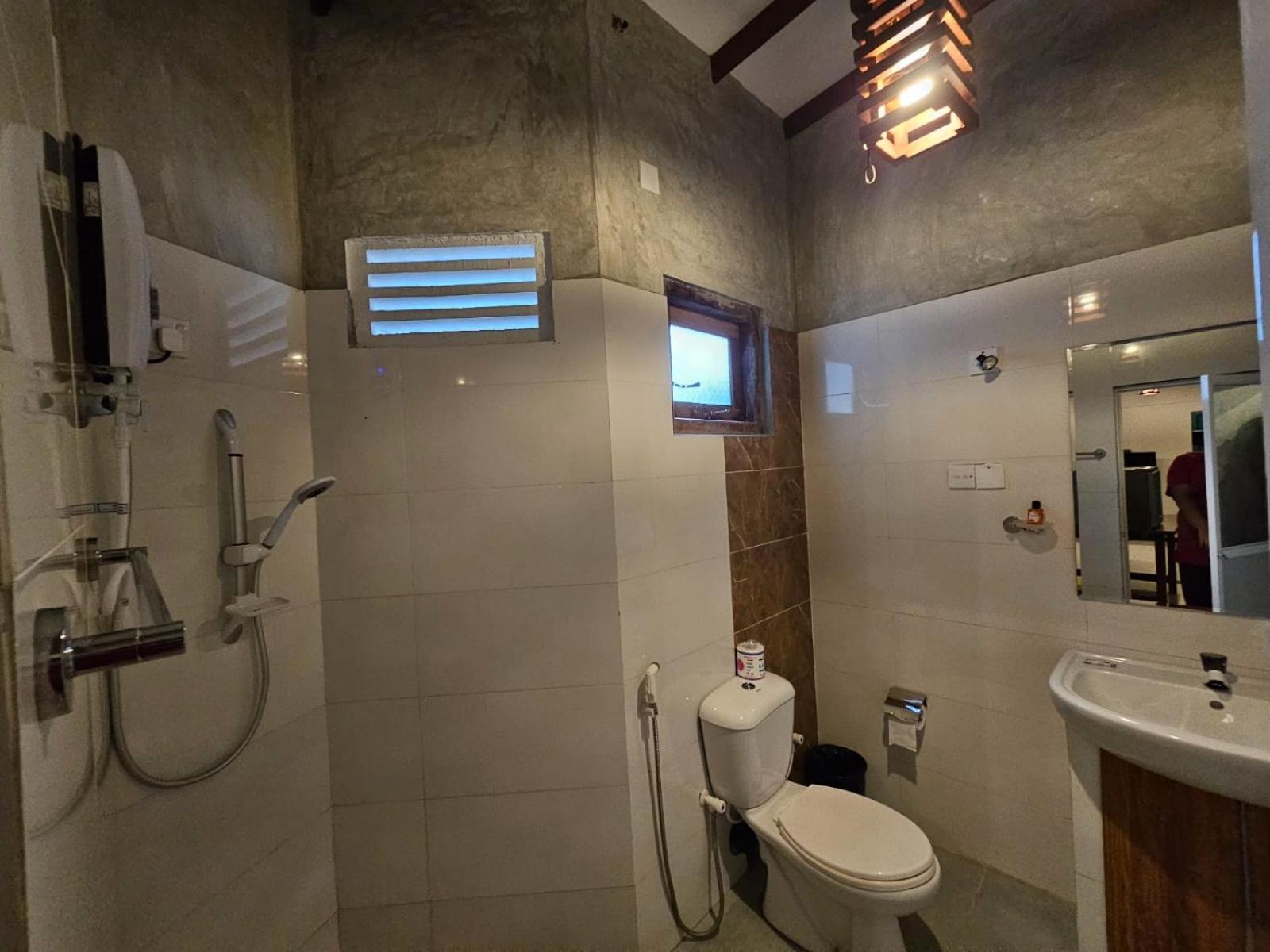 Optimum Residencies Bed & Breakfast เนกอมโบ ภายนอก รูปภาพ